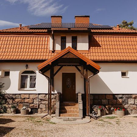 Gospodarstwo Agroturystyczne Z Basenem & Spa I Alpakami Elk Exterior photo